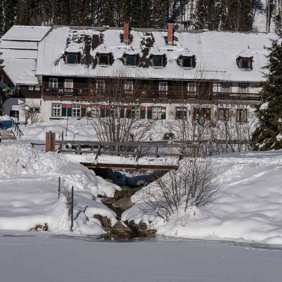 Blick auf das Hotel Teichwirt