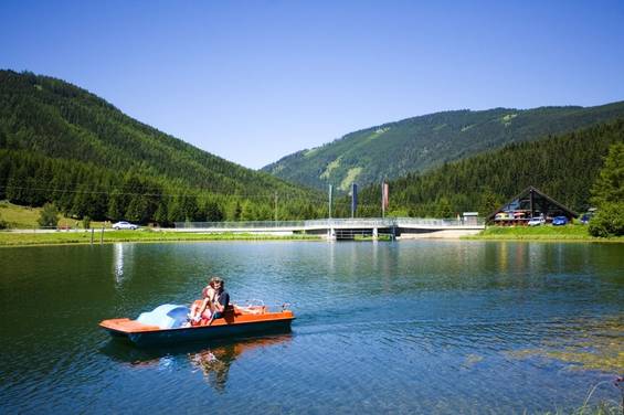 Tretbootfahren am Teichalmsee