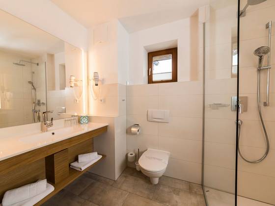 die Badezimmer im Hotel Teichwirt